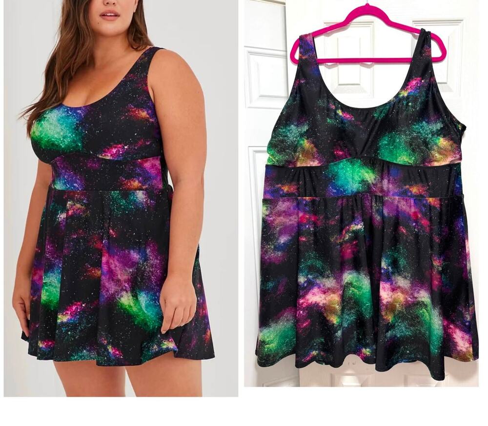 Torrid 6 (6x 30) Long Length Space Galaxy Wire Free Swim Dress Swimsuit New